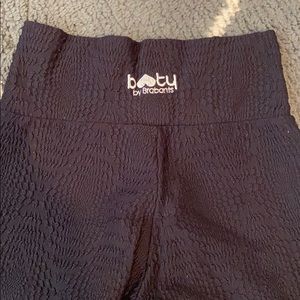 Booty by brabants black mermaid leggings!